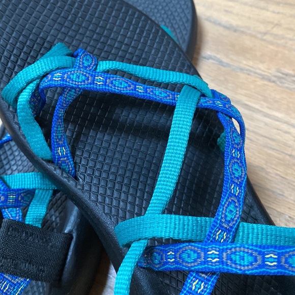 Chaco sandals in excellent condition. - Picture 3 of 6
